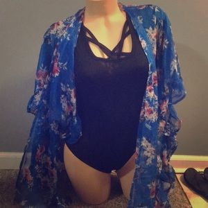 Rewind- NEW Women’s Floral Kimono